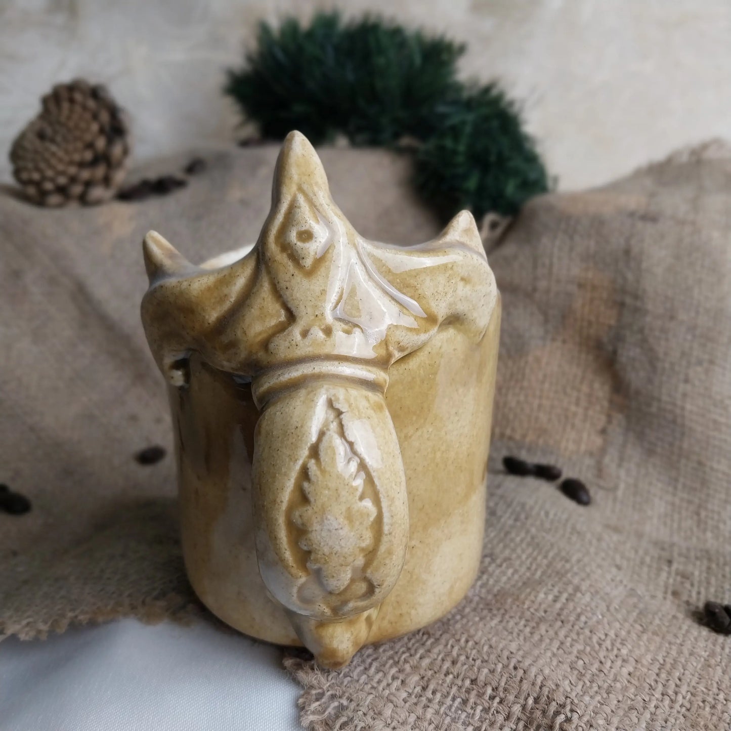 Krem Kartal Pençesi Nescafe Kahve Bardağı - Gülsüm Sanat Evi