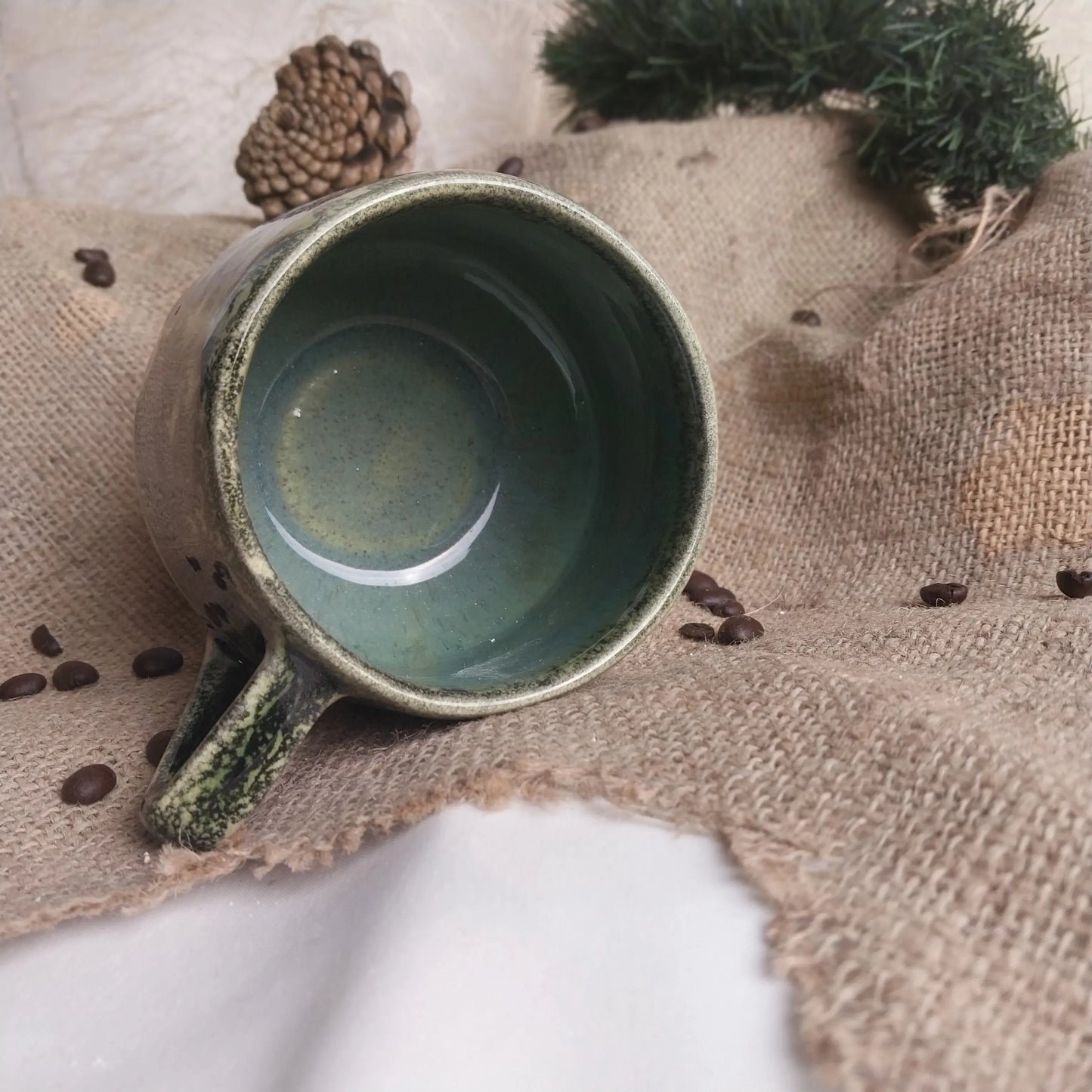 Gece Yeşili Sivri Kulplu Kahve Bardağı - Gülsüm Sanat Evi