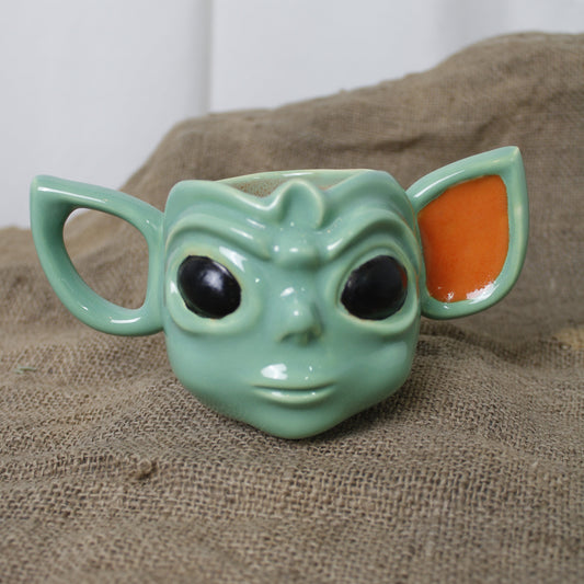 Baby Yoda Kahve Kupası - Gülsüm Sanat Evi