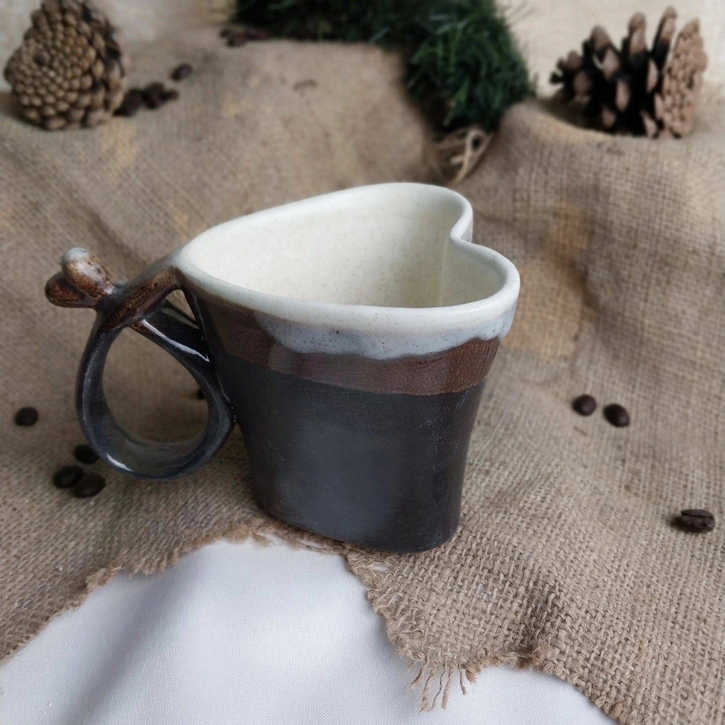 Kalpli Tutkulu Aşıklar Kahve Bardağı - Gülsüm Sanat Evi