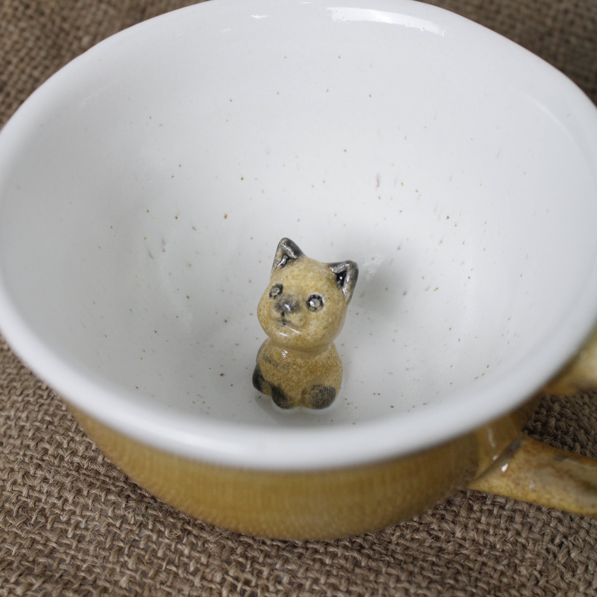 Kedi Figürlü Kahve Kupası Gülsüm Sanat Evi