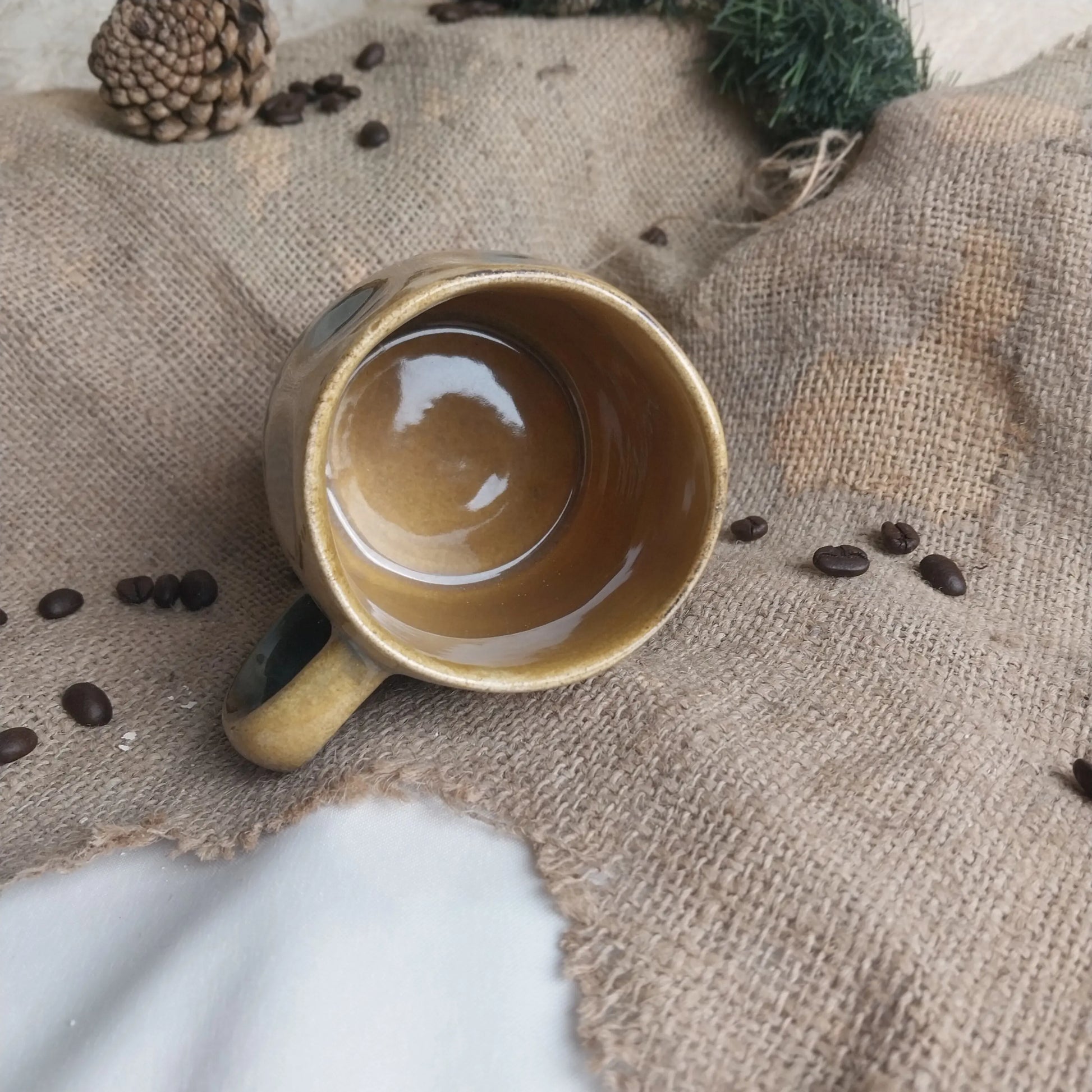 Stoneware Latte Art Oval Fincanı Gülsüm Sanat Evi